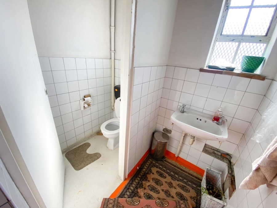 To Let commercial Property for Rent in Salt River Western Cape